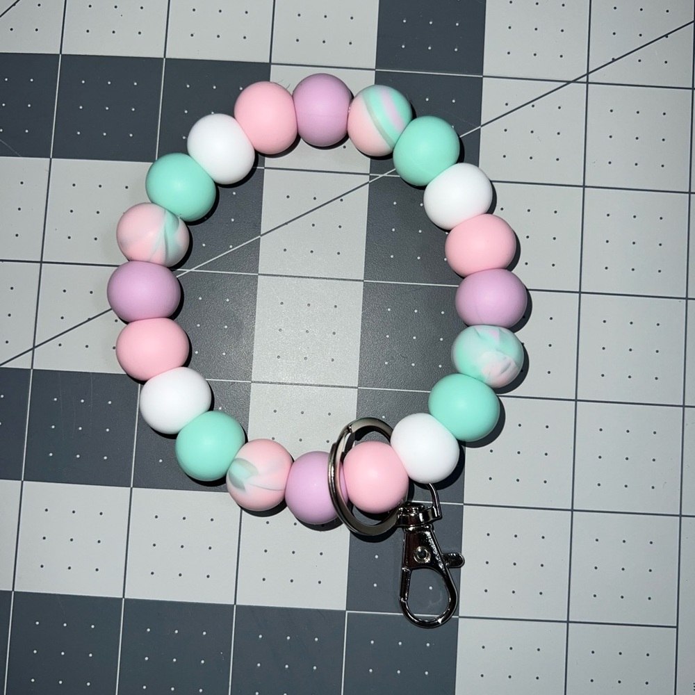 Silicone bead Wristlet